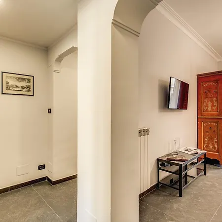Palazzetto Fiorini *